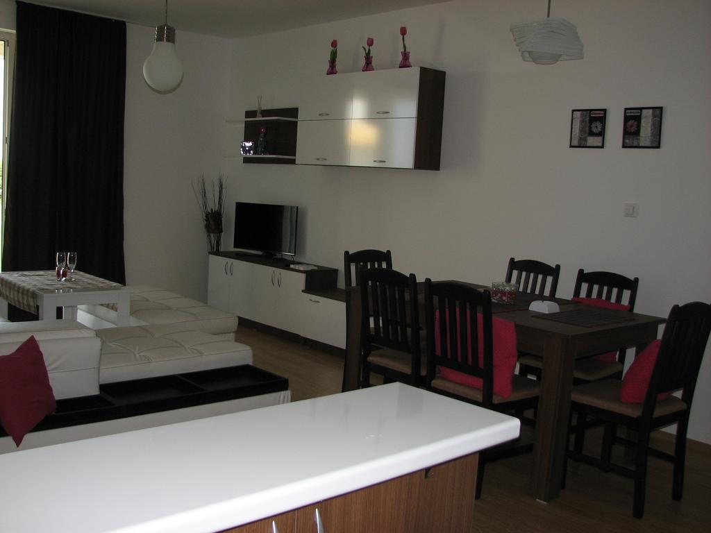 Two-Bedroom Apartment Donika Tsarevo Exterior foto